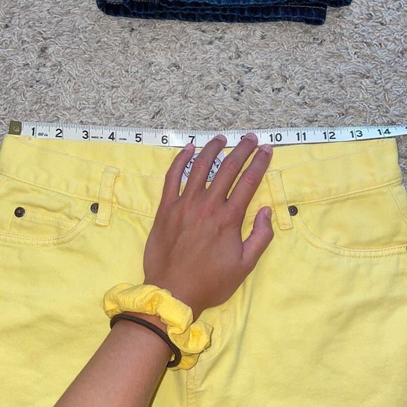 Vintage Yellow Jean Shorts! - Picture 11 of 12